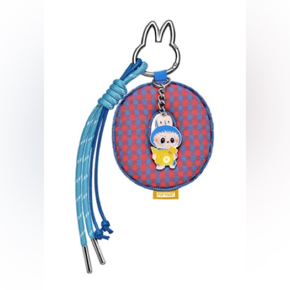 The Monsters Pin for Love - Letter O